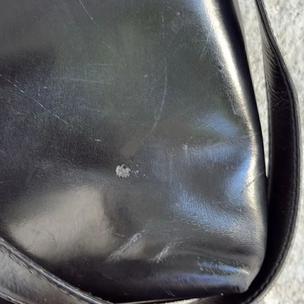 Ferragamo shoulder bag - Picture 2 of 13